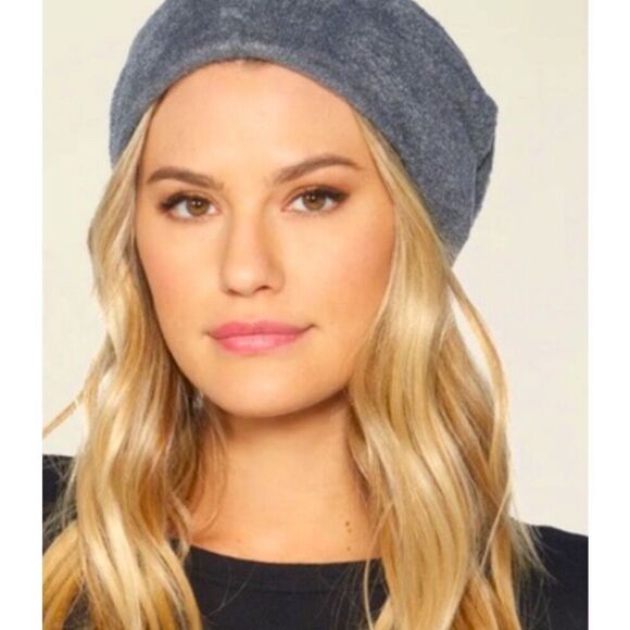 Barefoot Dreams Cozy Lite Confetti Beanie Smokey Green-Fog Gray Nwt O/S